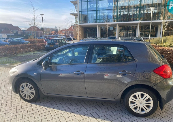 Toyota Auris cena 19000 przebieg: 192000, rok produkcji 2007 z Warszawa małe 121